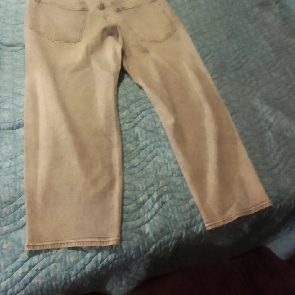 Light Wash Denim‎ Jeans